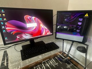 Ordenador de sobremesa Gigabyte