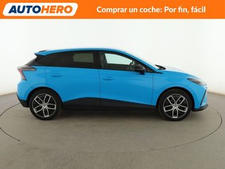 MG MG4 electric drive 150 kW Luxury