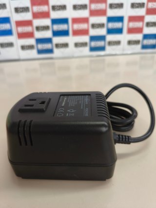 Convertidor Nedis 230V a 110V 100VA