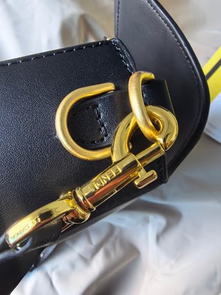 Borsa Fendi Baguette Nero Dorato