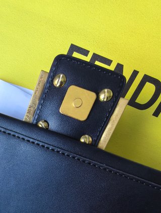 Borsa Fendi Baguette Nero Dorato