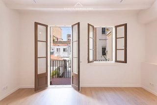 Ático en venta en Vila de Gràcia en Barcelona