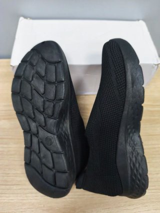 Zapatillas cómodas negras mujer sin estrenar