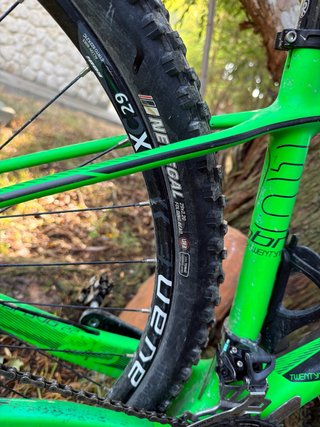 Bicicleta de Montaña BERRIA Carbono 29 pulgadas
