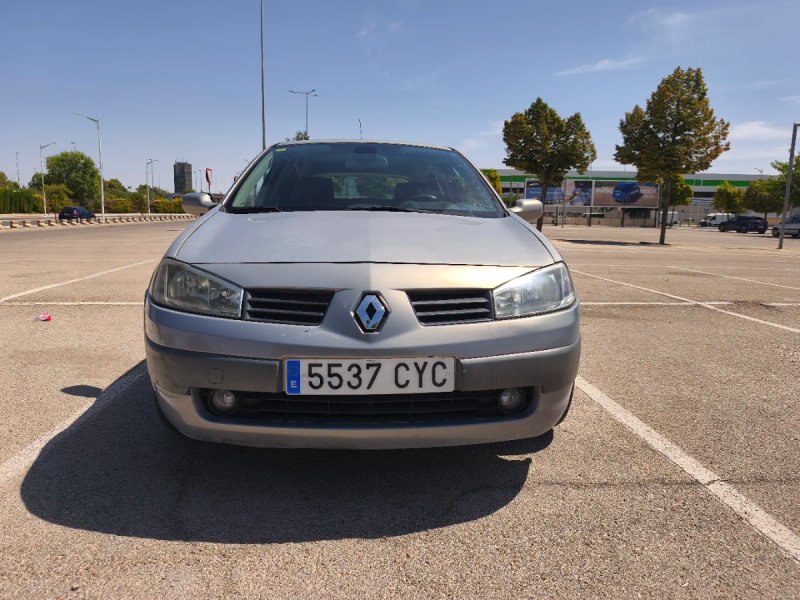 Renault Megane 2004 - foto 1