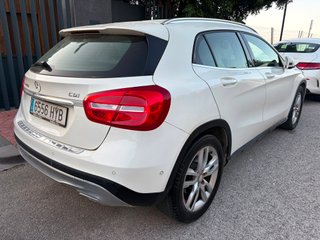 Mercedes-Benz GLA 200 CDI STYLE 7G-DCT 2014