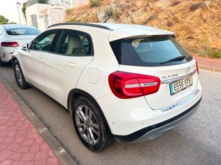 Mercedes-Benz GLA 200 CDI STYLE 7G-DCT 2014