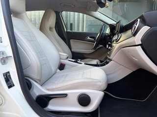 Mercedes-Benz GLA 200 CDI STYLE 7G-DCT 2014