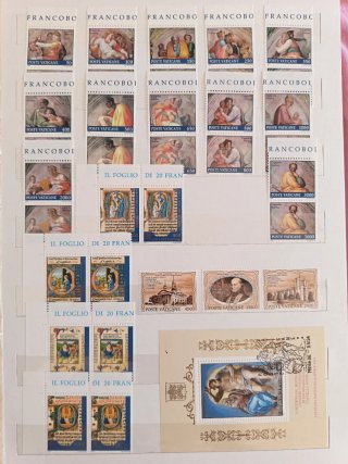 Album francobolli Vaticano nuovi