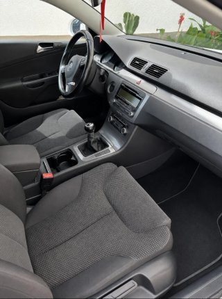 Volkswagen Passat 2010