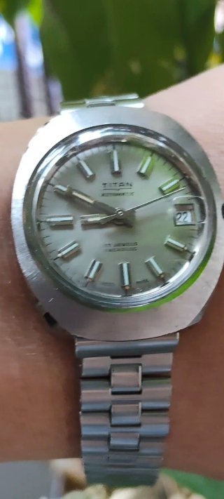 Reloj Titan Mujer Automático Cuerda