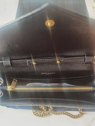 Bolso YSL WOC pequeño piel caviar con caja