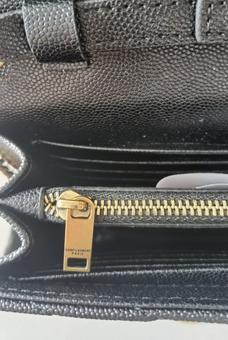 Bolso YSL WOC pequeño piel caviar con caja