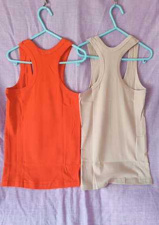 2 Camisetas tirantes naranja y beige, CCOL talla S