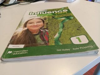 INFLUENCE TODAY 1 Student's book: libro de text...