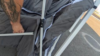 Carpa Plegable Gris rota