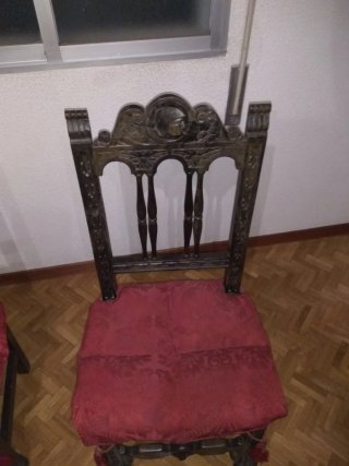 Conjunto Salón Castellano Madera Tallada
