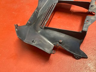 Protector Radiador Suzuki Burgman 125 2014 ABS