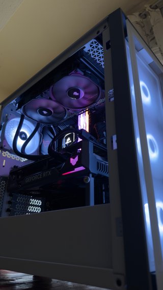 Pc gaming RTX 4070TI, Ryzen 7 5800X, 32gb RAM