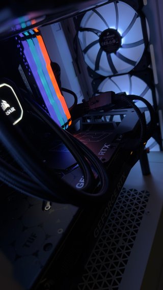Pc gaming RTX 4070TI, Ryzen 7 5800X, 32gb RAM