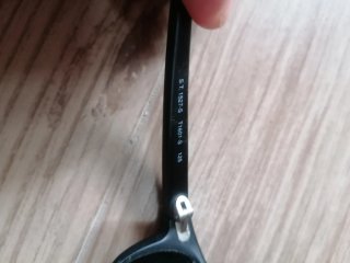 Gafas de sol de Sergio Tacchini. St 1527-S estilo