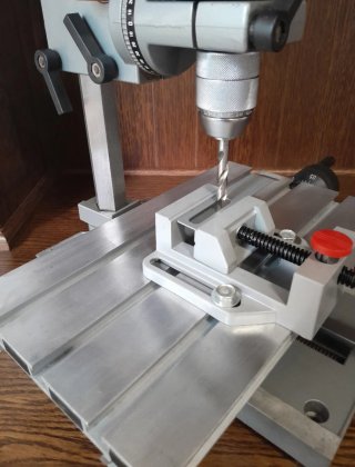 Minifresadora metal AEG