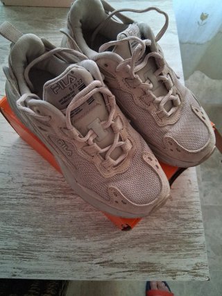 Zapatillas Fila Beige Talla 38 Unisex
