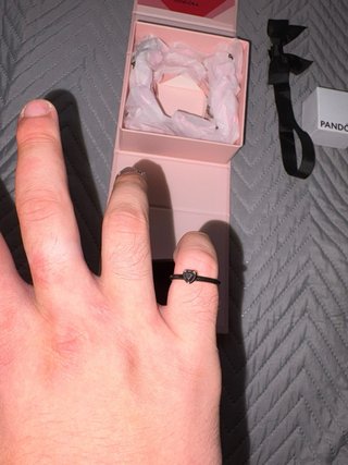 Anillo Pandora Negro y Plateado