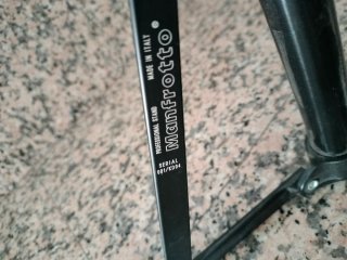 Trípode Manfrotto Profesional