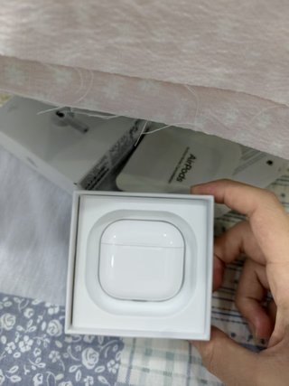 Auriculares Apple AirPods 4 Blancos