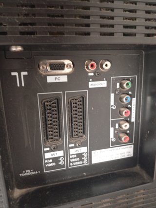 Decodificador HD STRONG + TV Panasonic 40