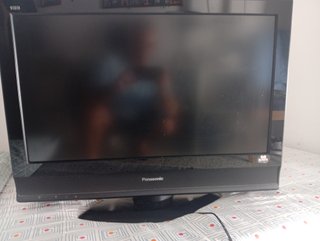 Decodificador HD STRONG + TV Panasonic 40