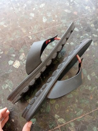 Chanclas JWEC Talla 42