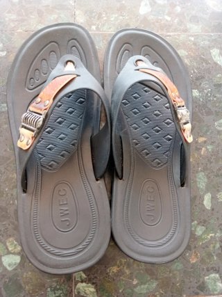 Chanclas JWEC Talla 42