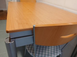 Mesa de cocina madera y metal