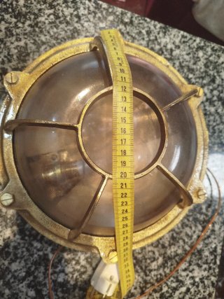Lámpara de bronce estilo barco ojo de buey