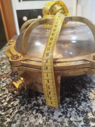 Lámpara de bronce estilo barco ojo de buey