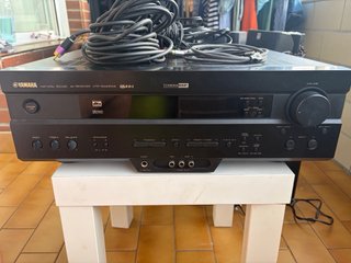 Yamaha Amplificador + 4 altavoces y torre