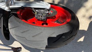 Aprilia RS 660 Deportiva Amarilla