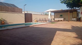 Alquiler parcela piscina para eventos