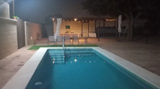 Alquiler parcela piscina para eventos