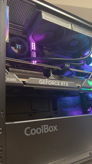 Pc gaming RTX 4080 súper 16gb+monitor 240hz