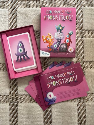 Ojo, Mano, Pata ¡Monstruos! Juego