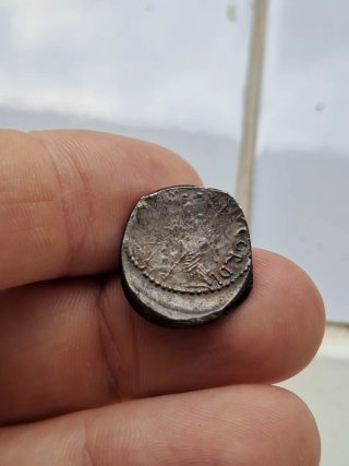 Denario Gens Cordia (REPÚBLICA ROMANA)