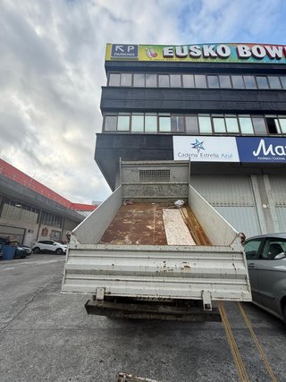 Caja Basculante Camión