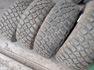 Llantas 8x17 Nissan BFGoodrich Mud-Terrain T/