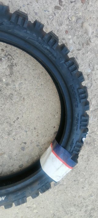 Neumáticos Mitas Enduro Trail XT+ 110/80-18