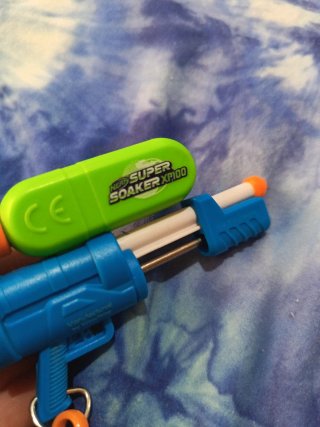 Reproducciones Pistolas de Agua 90s
