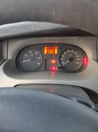 Nissan Primastar 2008