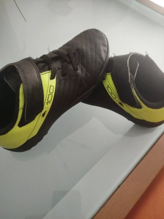 Botas de fútbol para niño